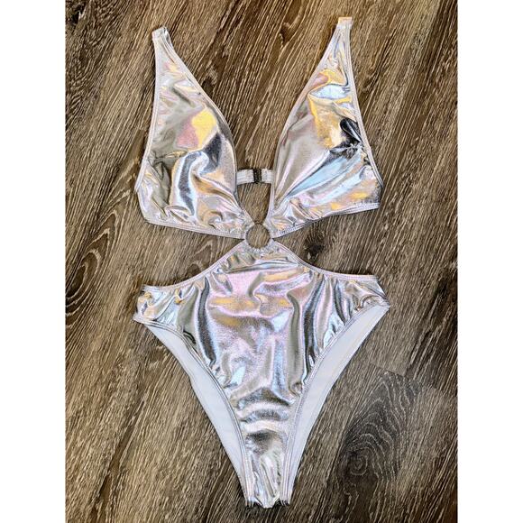 New Large Silver Metallic Monokini One Piece Swimsuit Beach Cutout Rave Fest - Picture 4 of 6